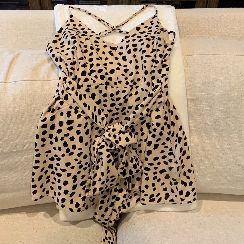 Forever 21 Cheetah Print Short Romper